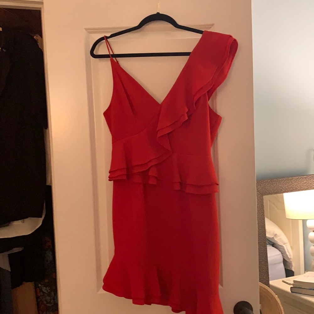 C/MEO COLLECTIVE Red Asymmetrical Dress